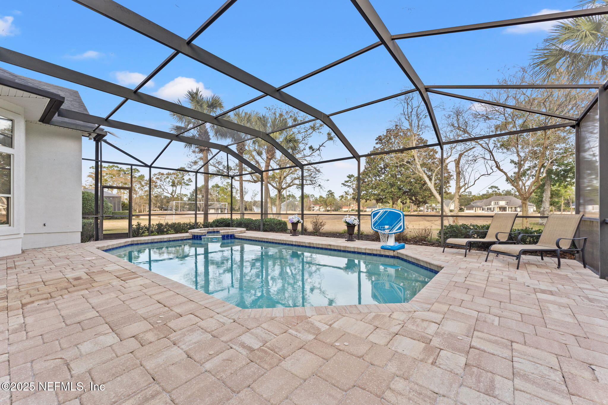 4555 GLEN KERNAN Parkway E