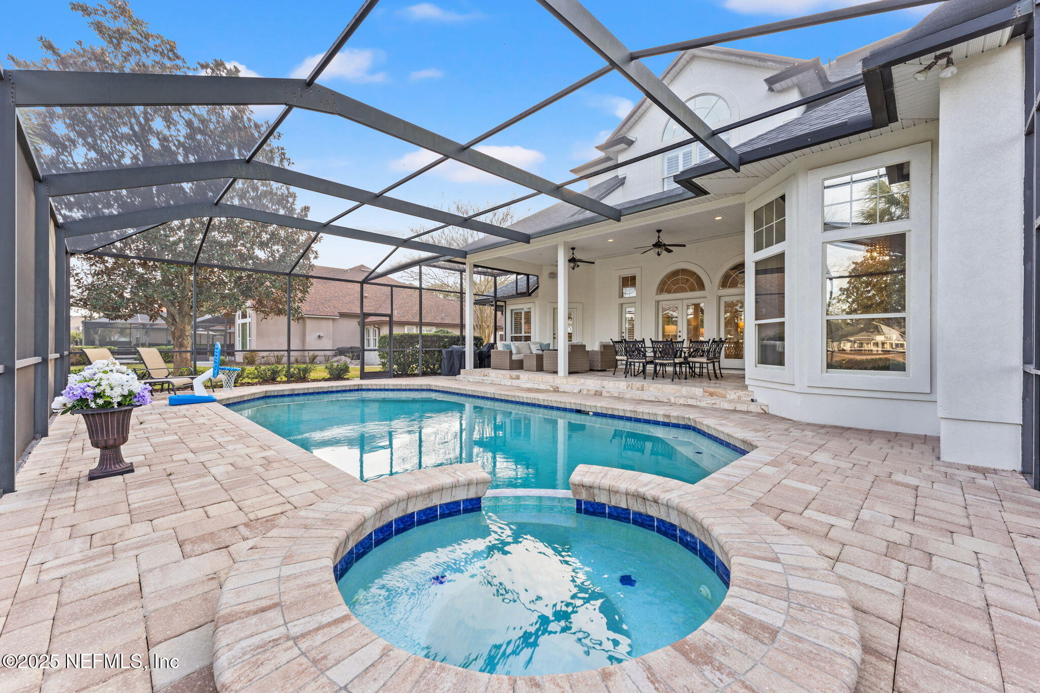 4555 GLEN KERNAN Parkway E
