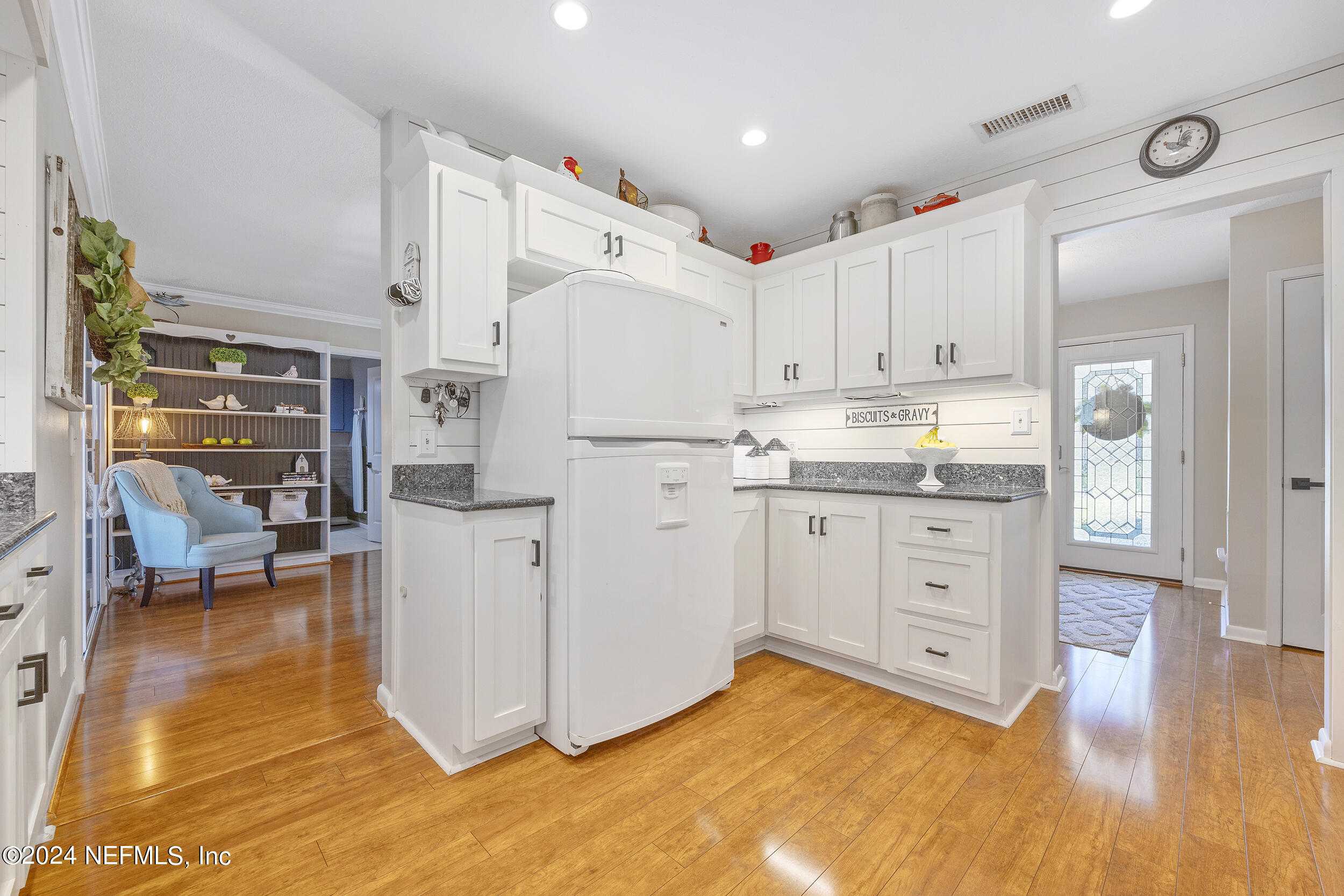 2359 GRACE Lane