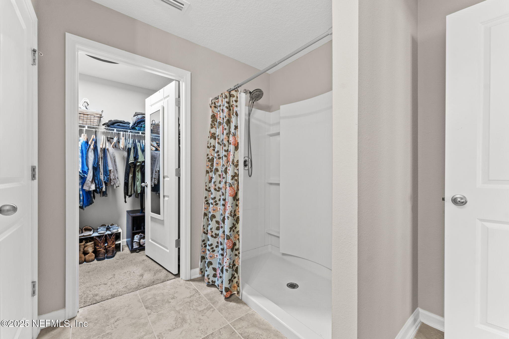 12575 CREEKSIDE MANOR Drive