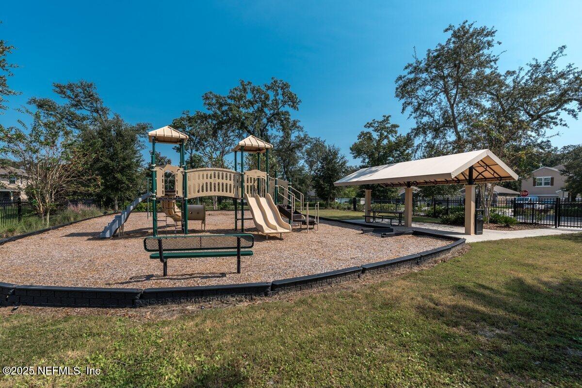 14584 BARRED OWL Way