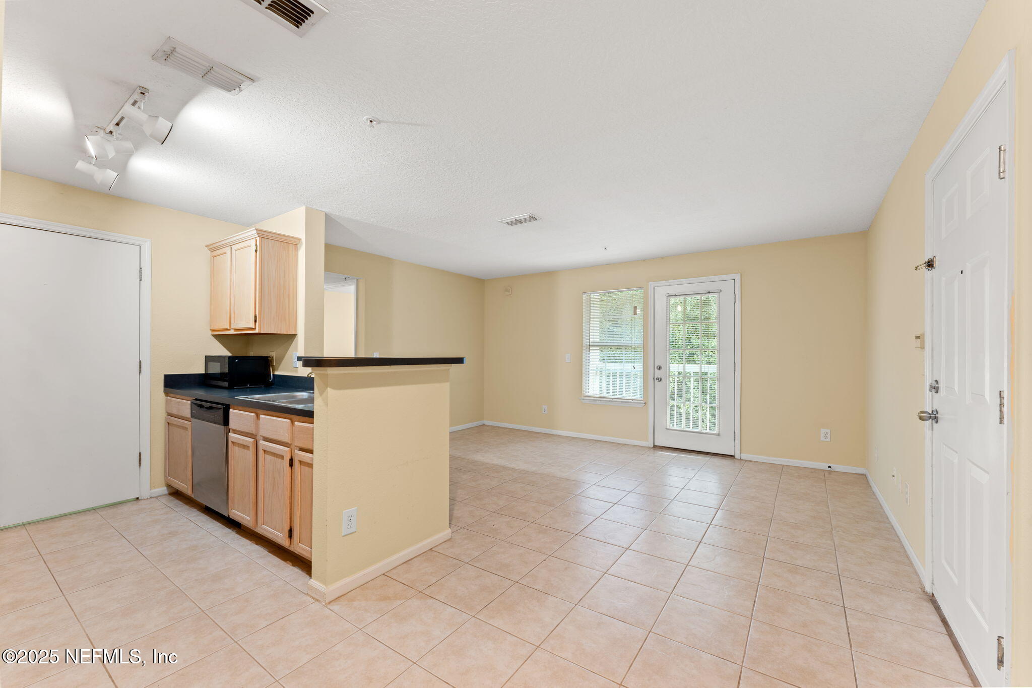 7701 TIMBERLIN PARK Boulevard, 826