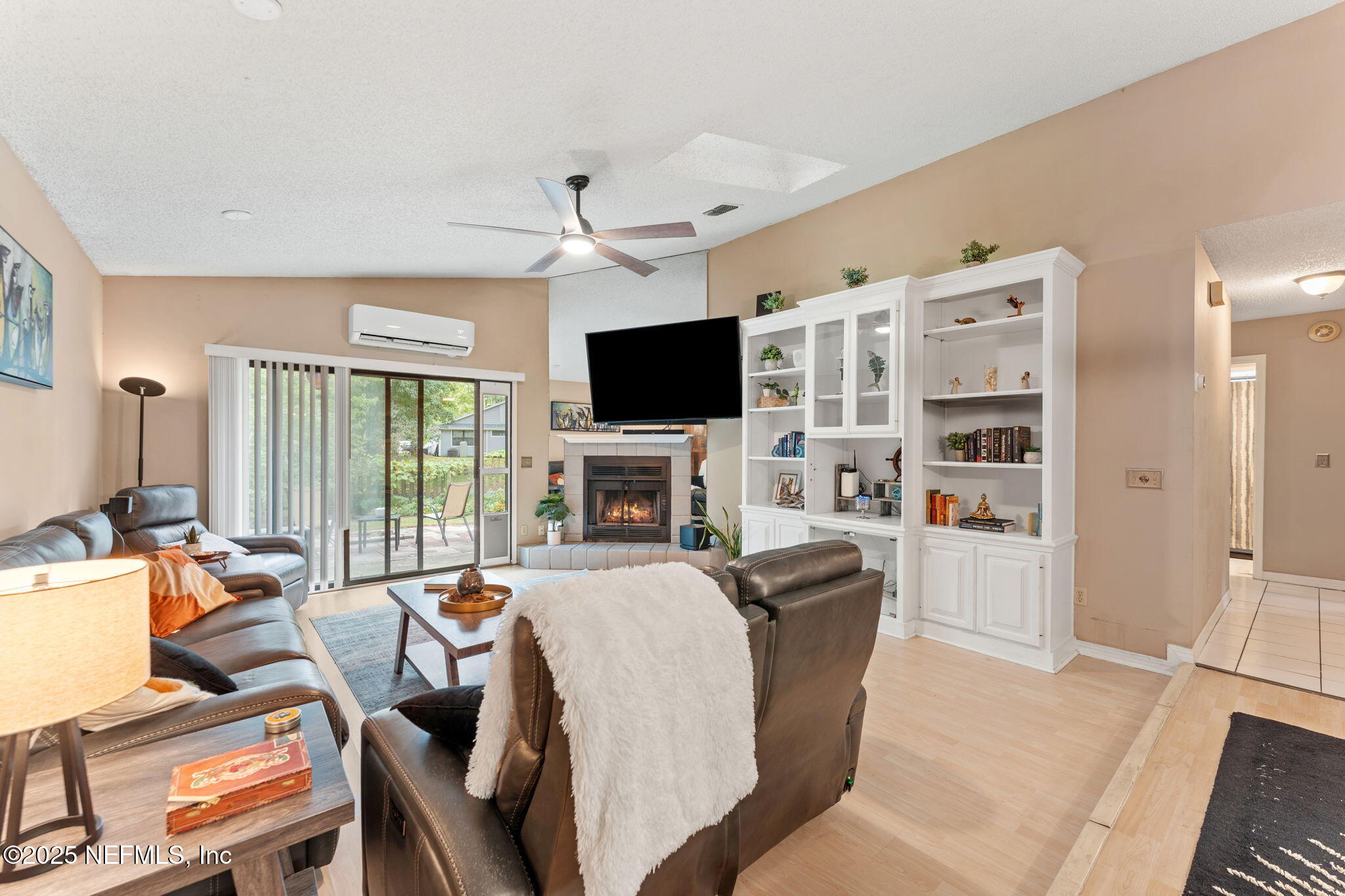 4348 LAKE WOODBOURNE Drive