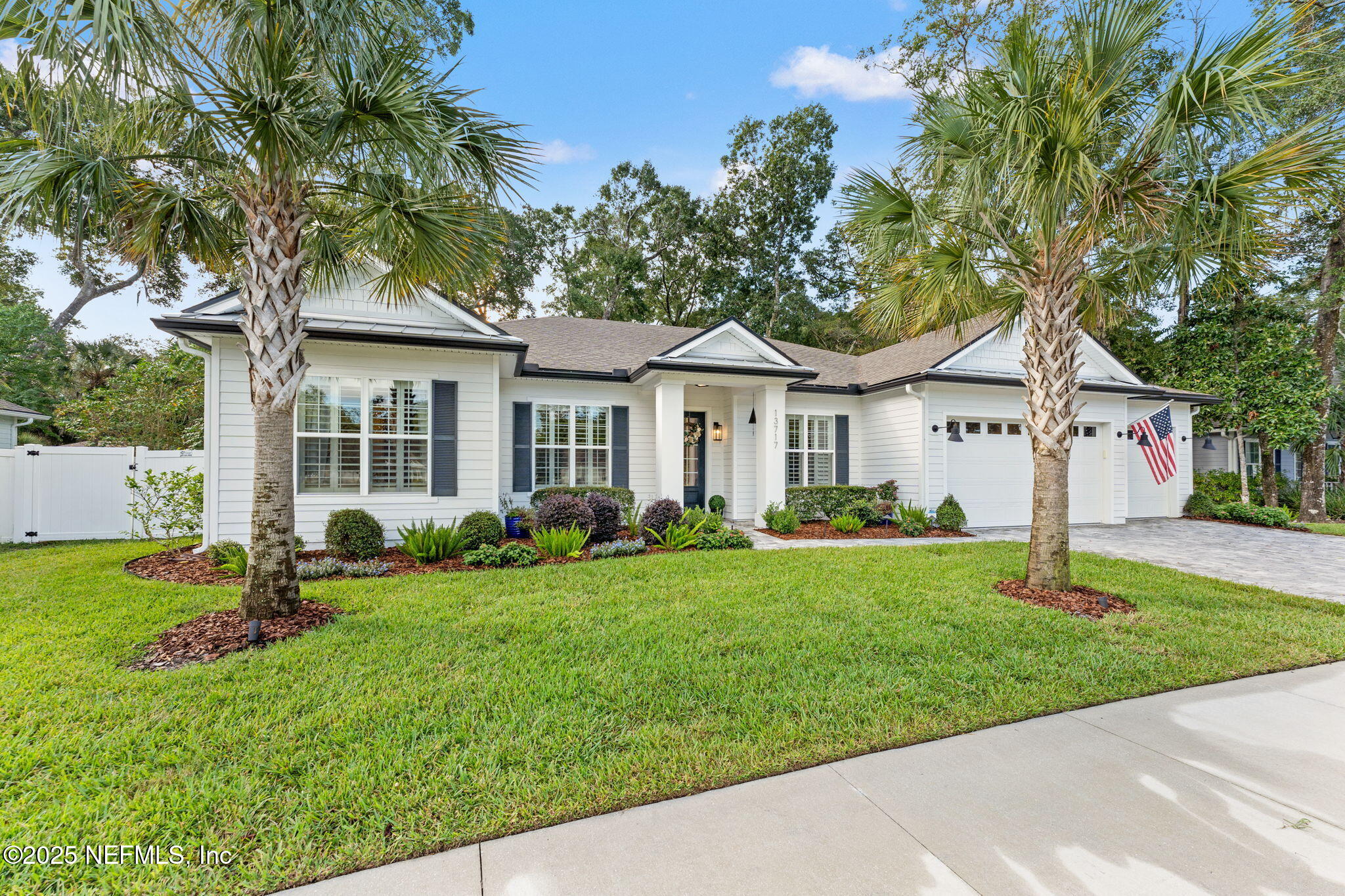 13717 HIDDEN OAKS Lane