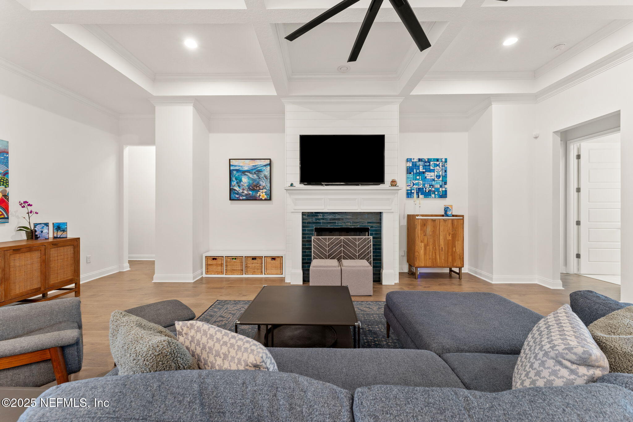 13717 HIDDEN OAKS Lane