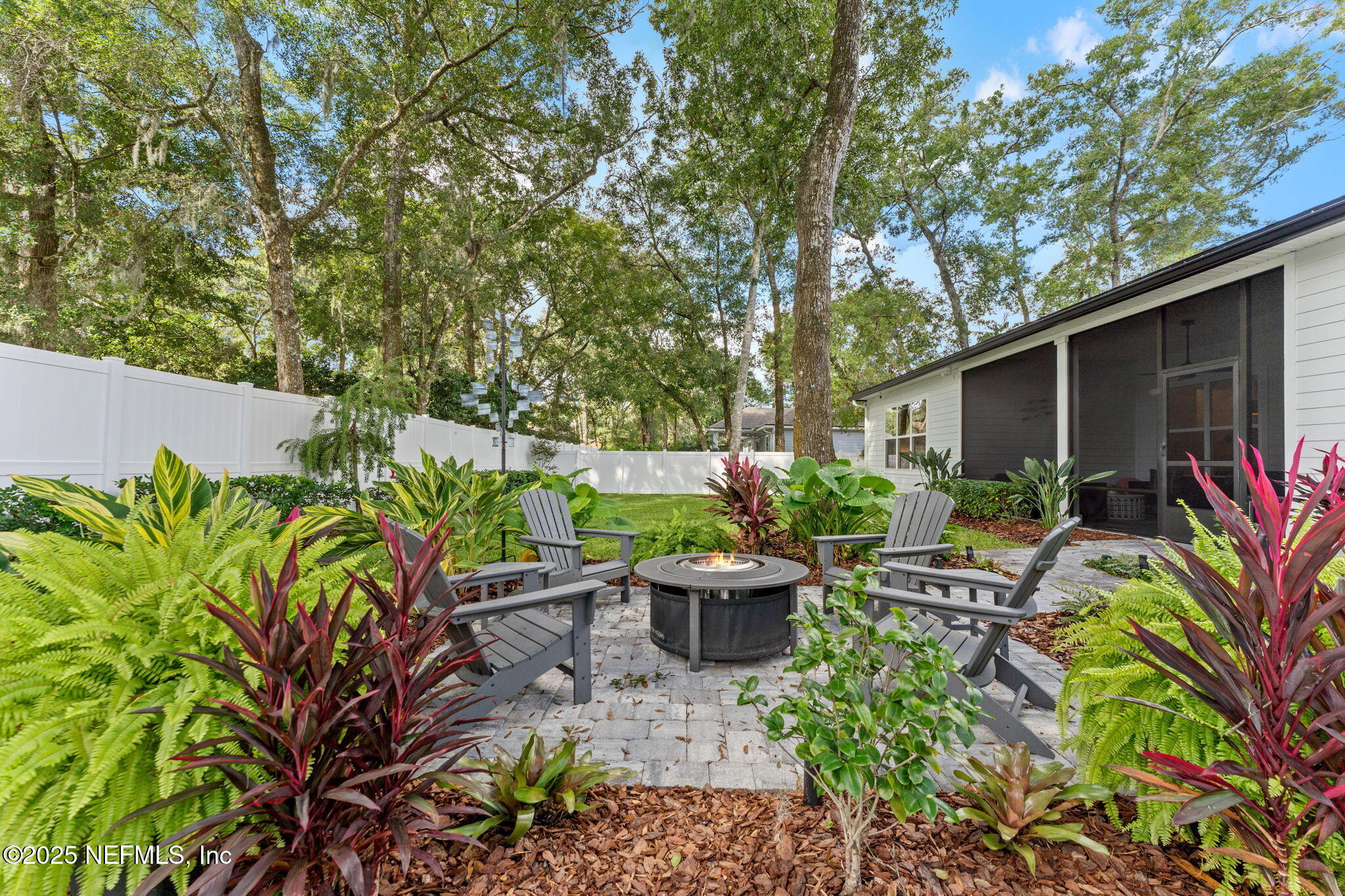 13717 HIDDEN OAKS Lane