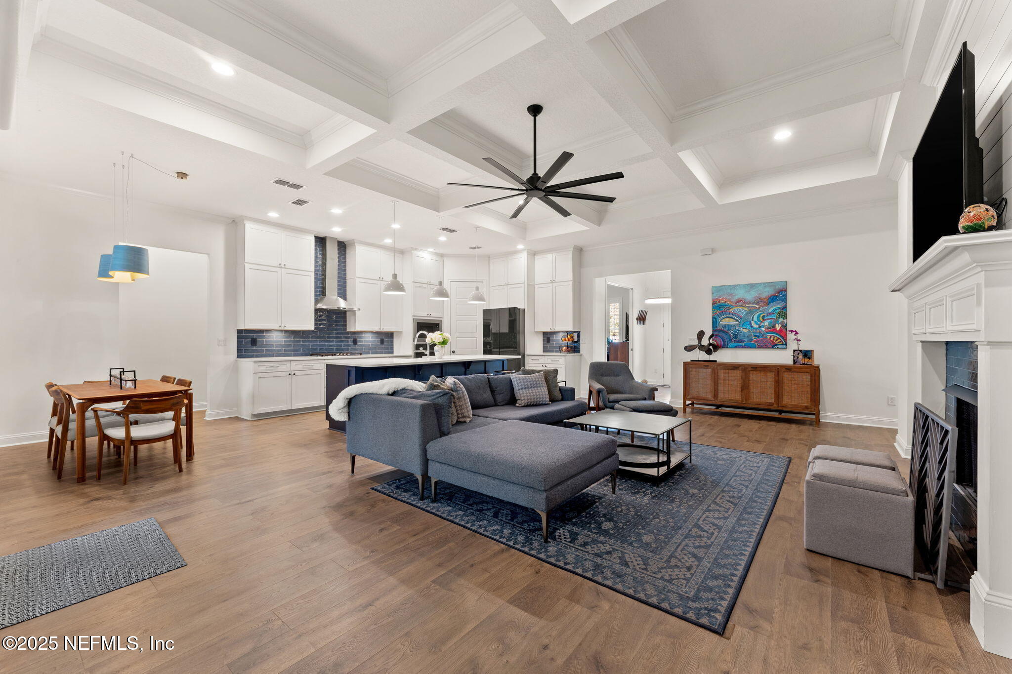 13717 HIDDEN OAKS Lane