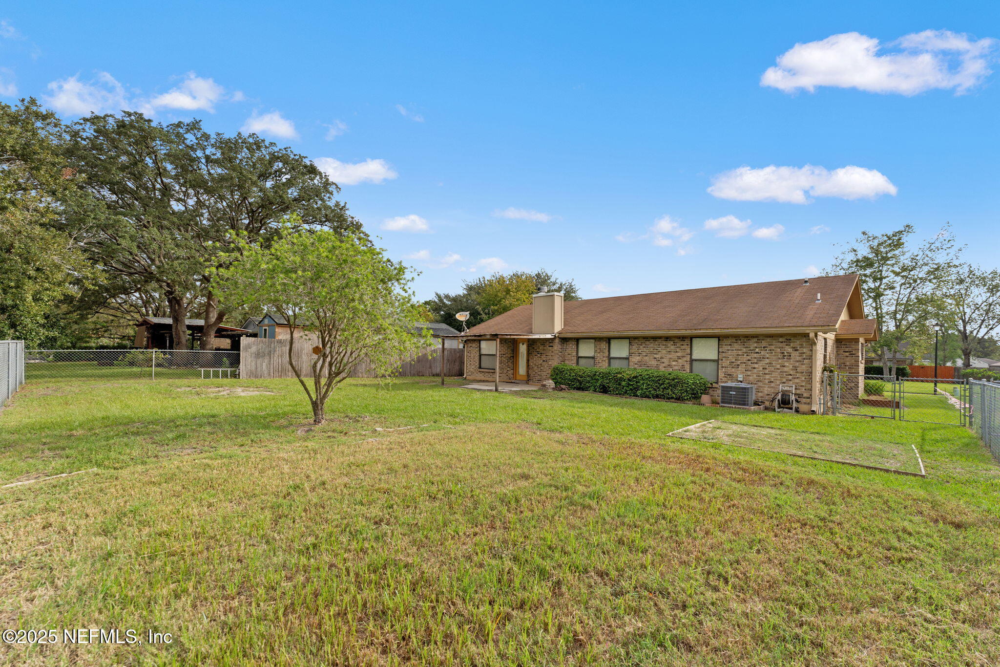 8138 CORKY Lane