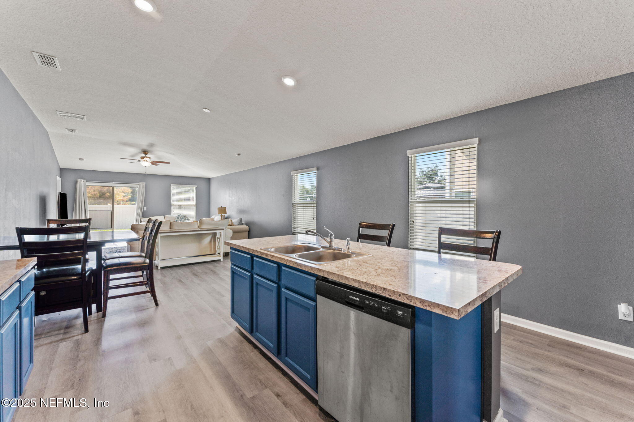 9124 TAPPER Court, Jacksonville