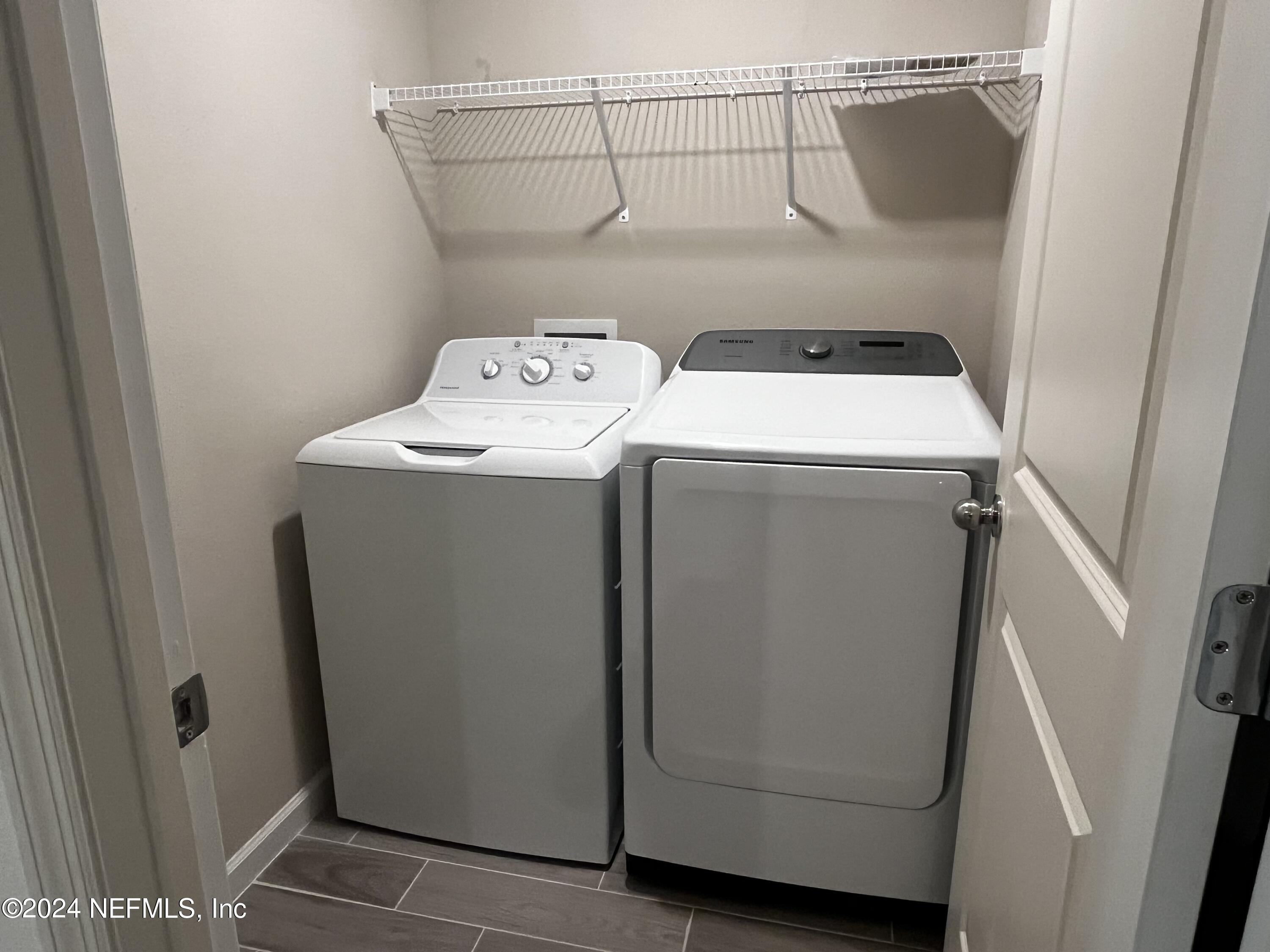 1228 BEACH DUNE Drive