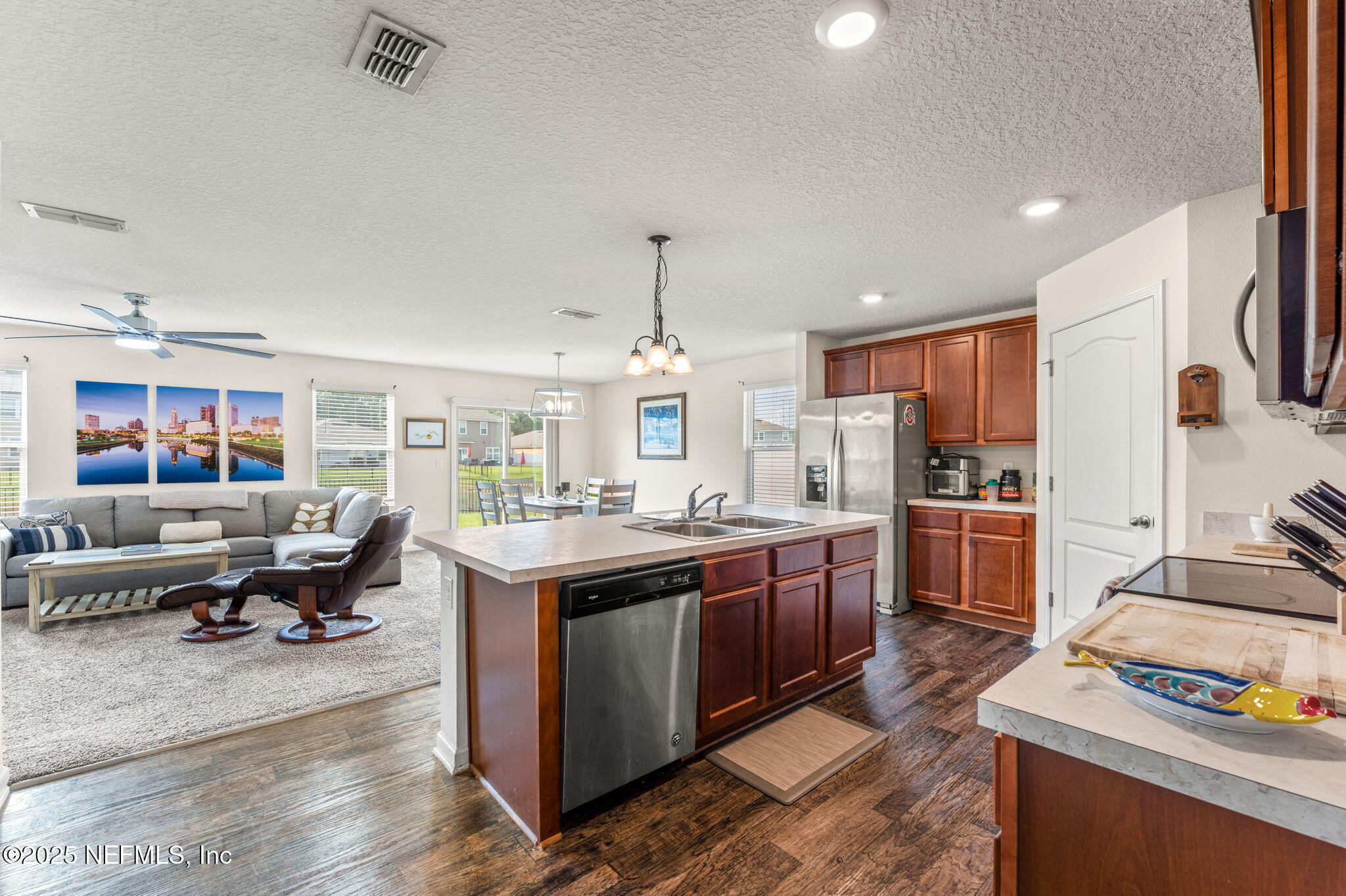 11529 STICKLEBACK Lane