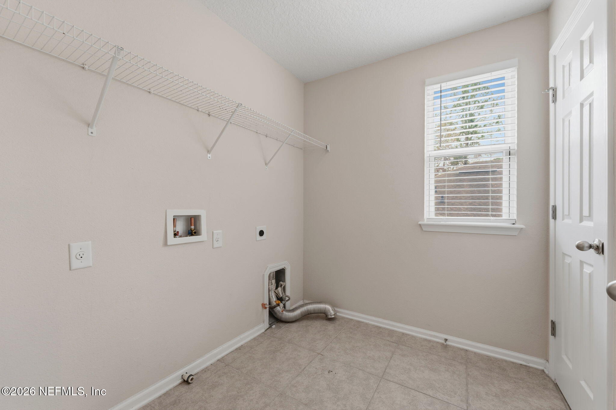 12262 SILVERTHORN Court