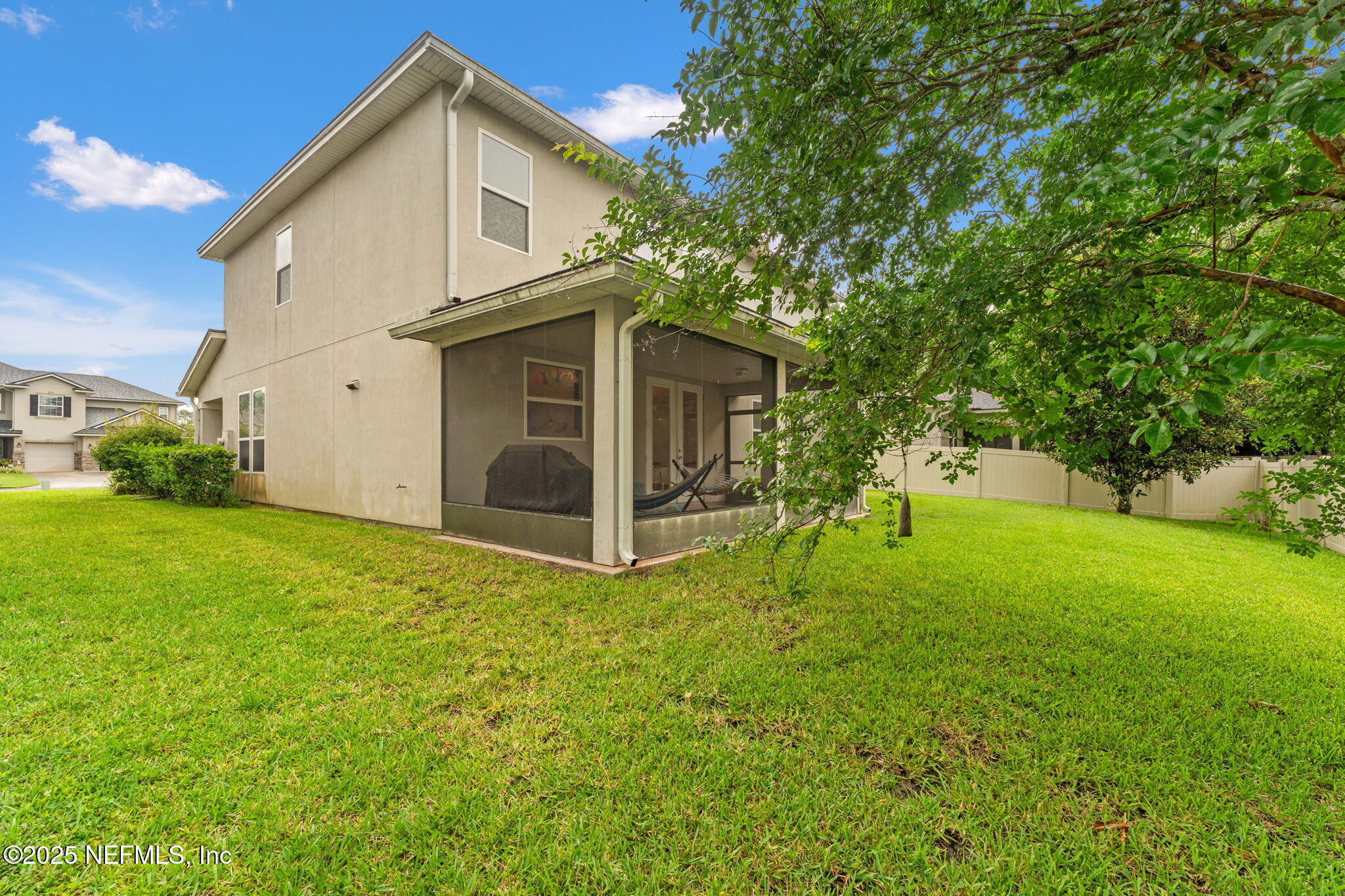 12262 SILVERTHORN Court