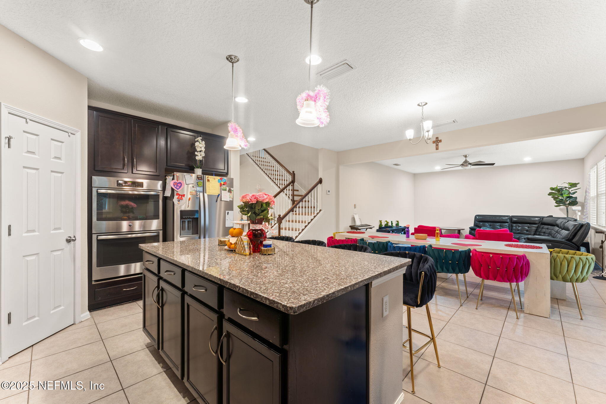 12262 SILVERTHORN Court