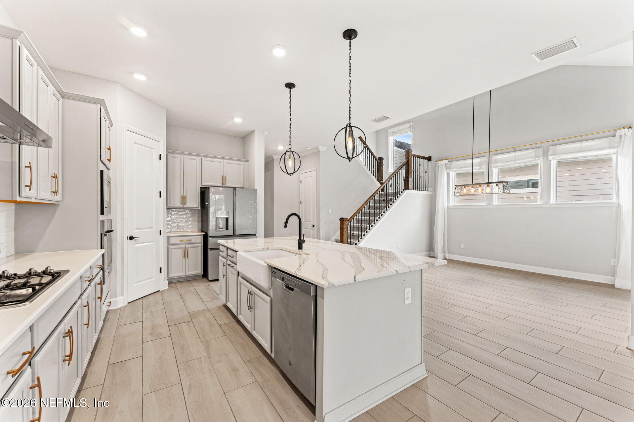 10761 AVENTURA Drive