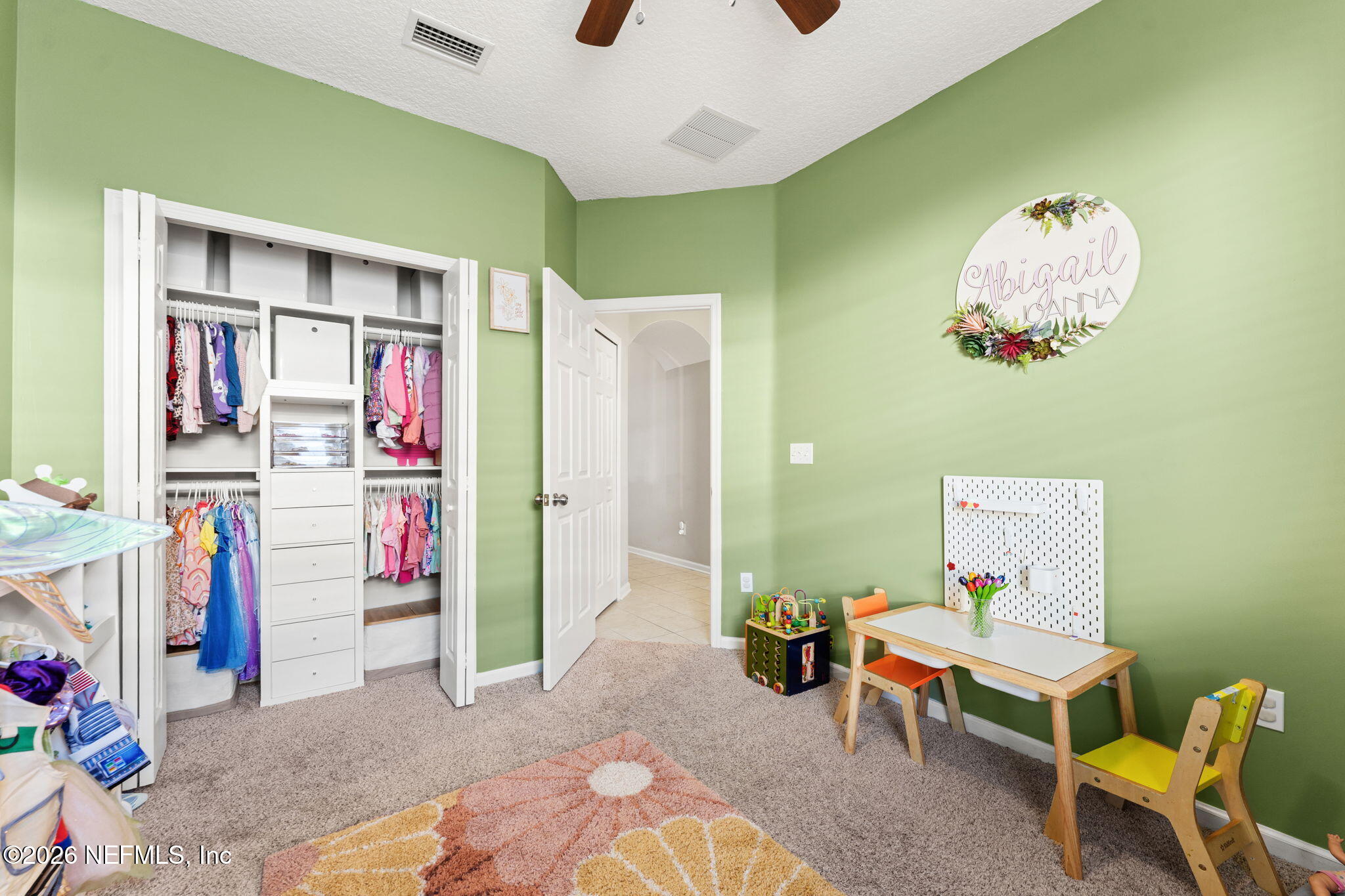 5906 GREEN POND Drive