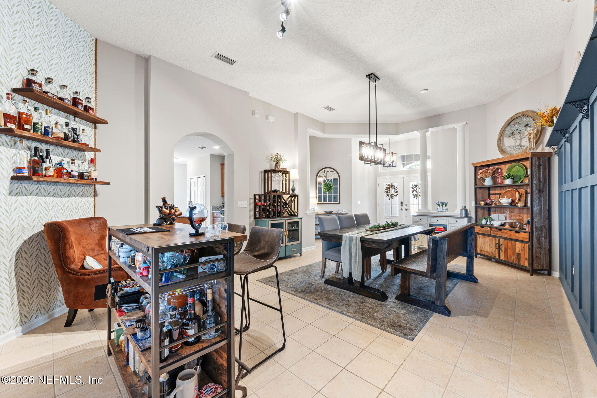 5906 GREEN POND Drive