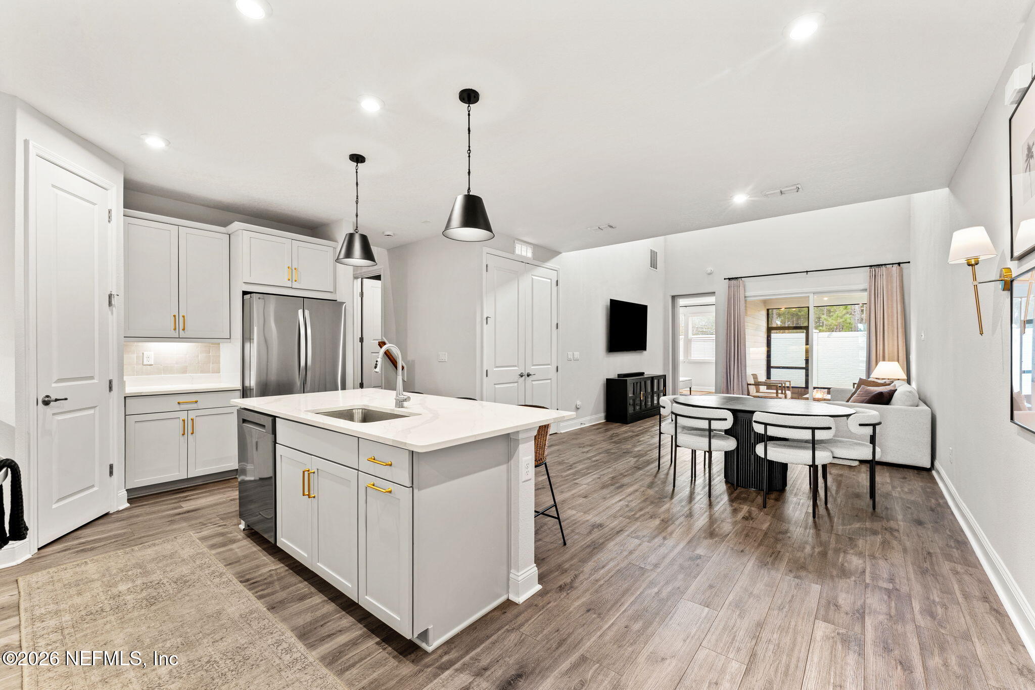 3557 MARSH RESERVE Boulevard