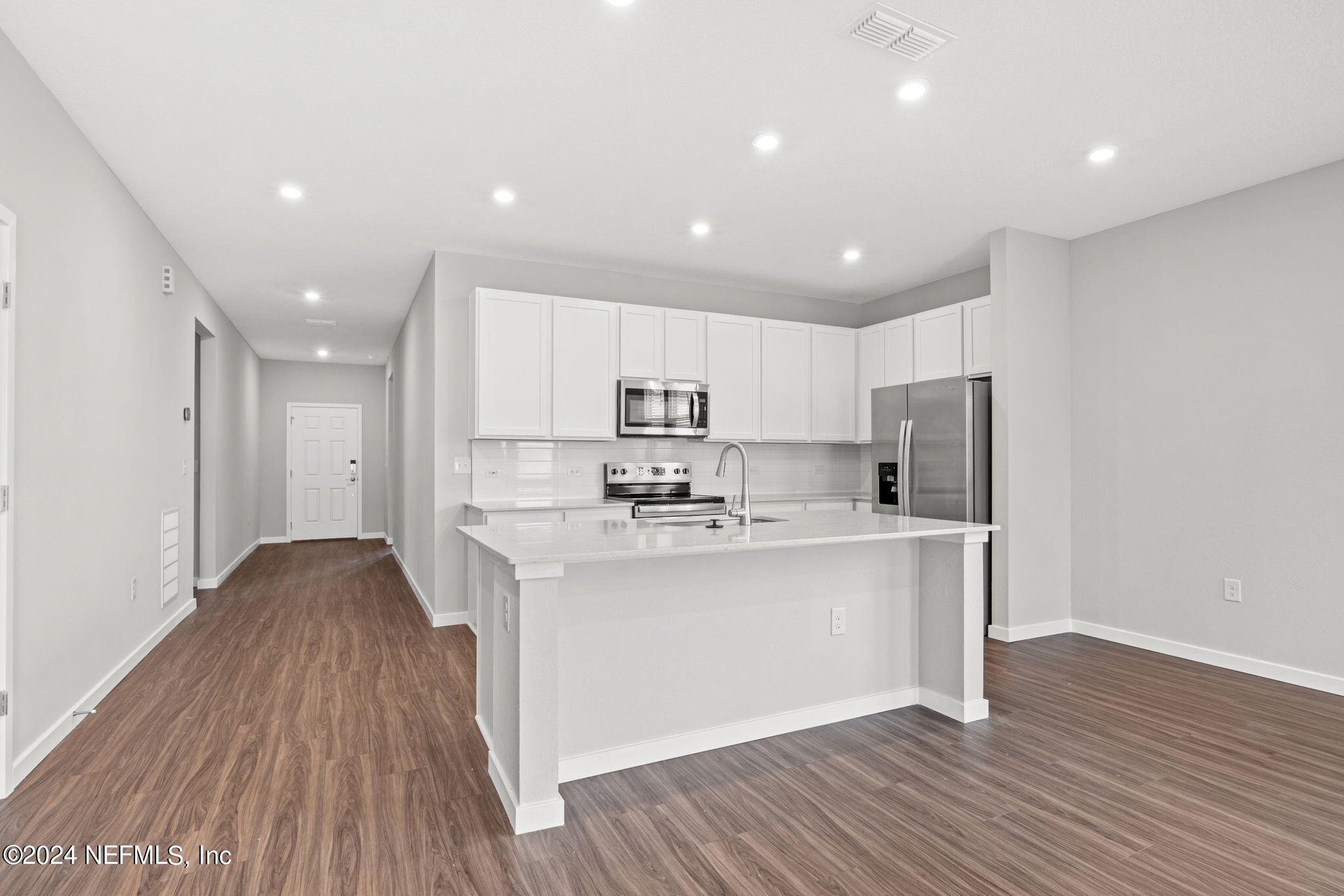 14695 MACADAMIA Lane