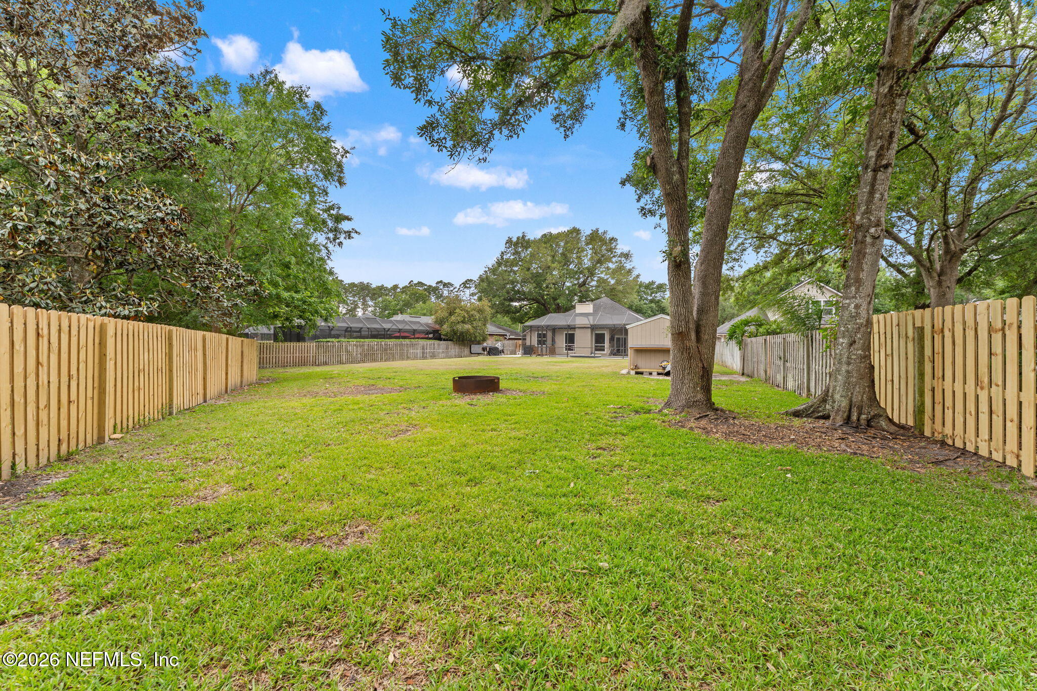 728 AUSTIN Place