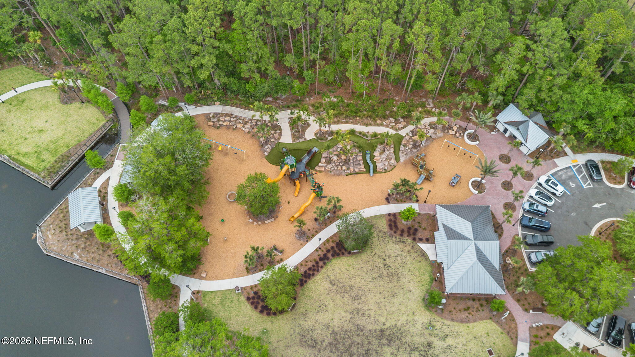 728 AUSTIN Place