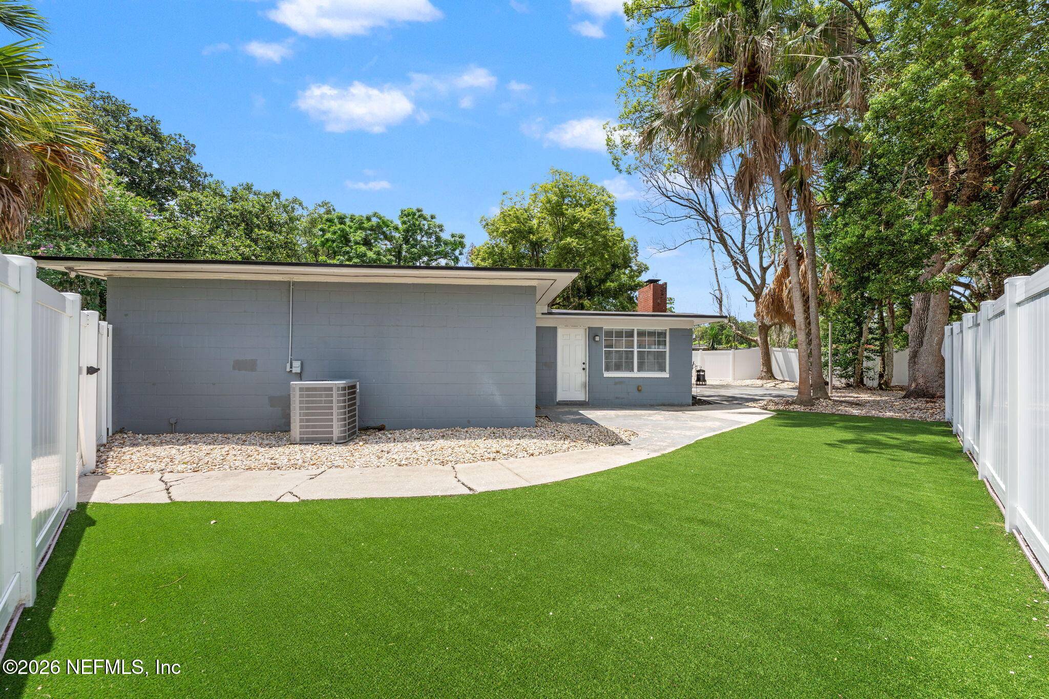 6144 ROBBINS Circle N