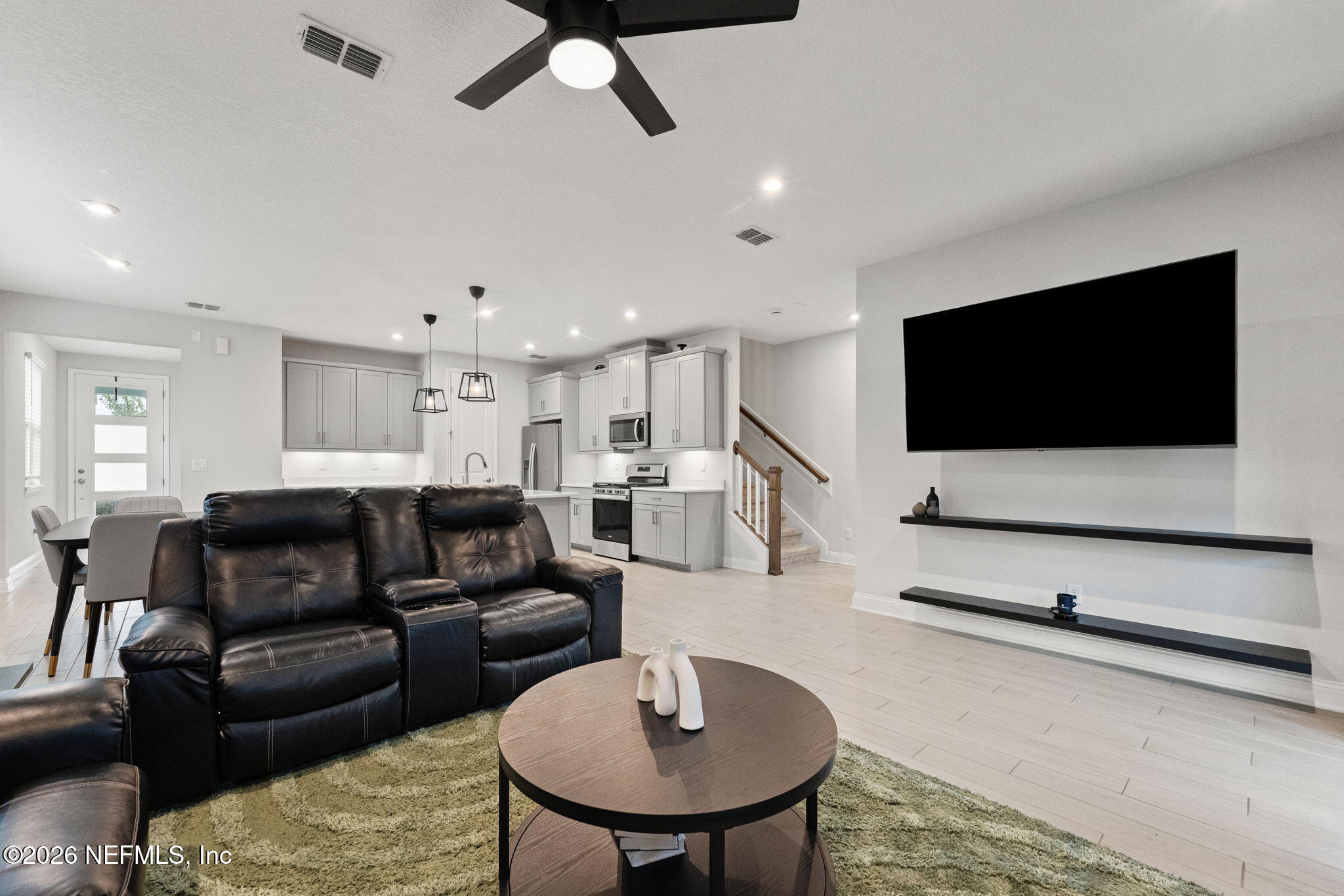 14157 PIER Lane