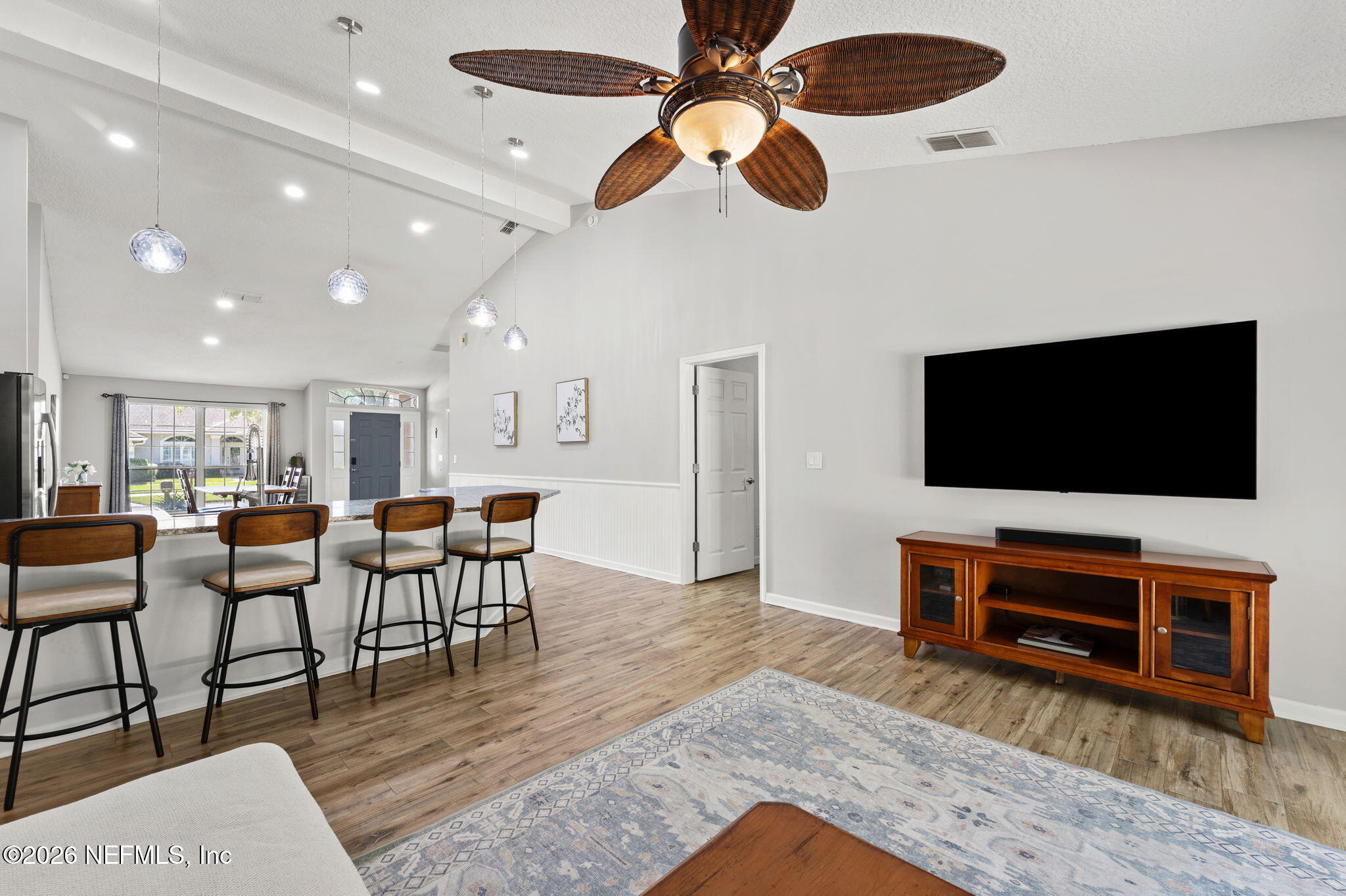 2500 CEDAR TRACE Drive W