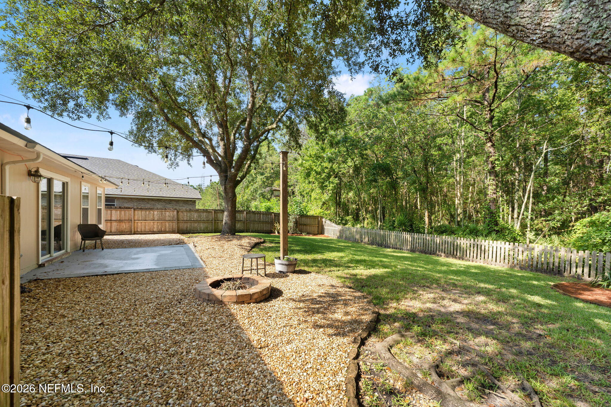 2500 CEDAR TRACE Drive W