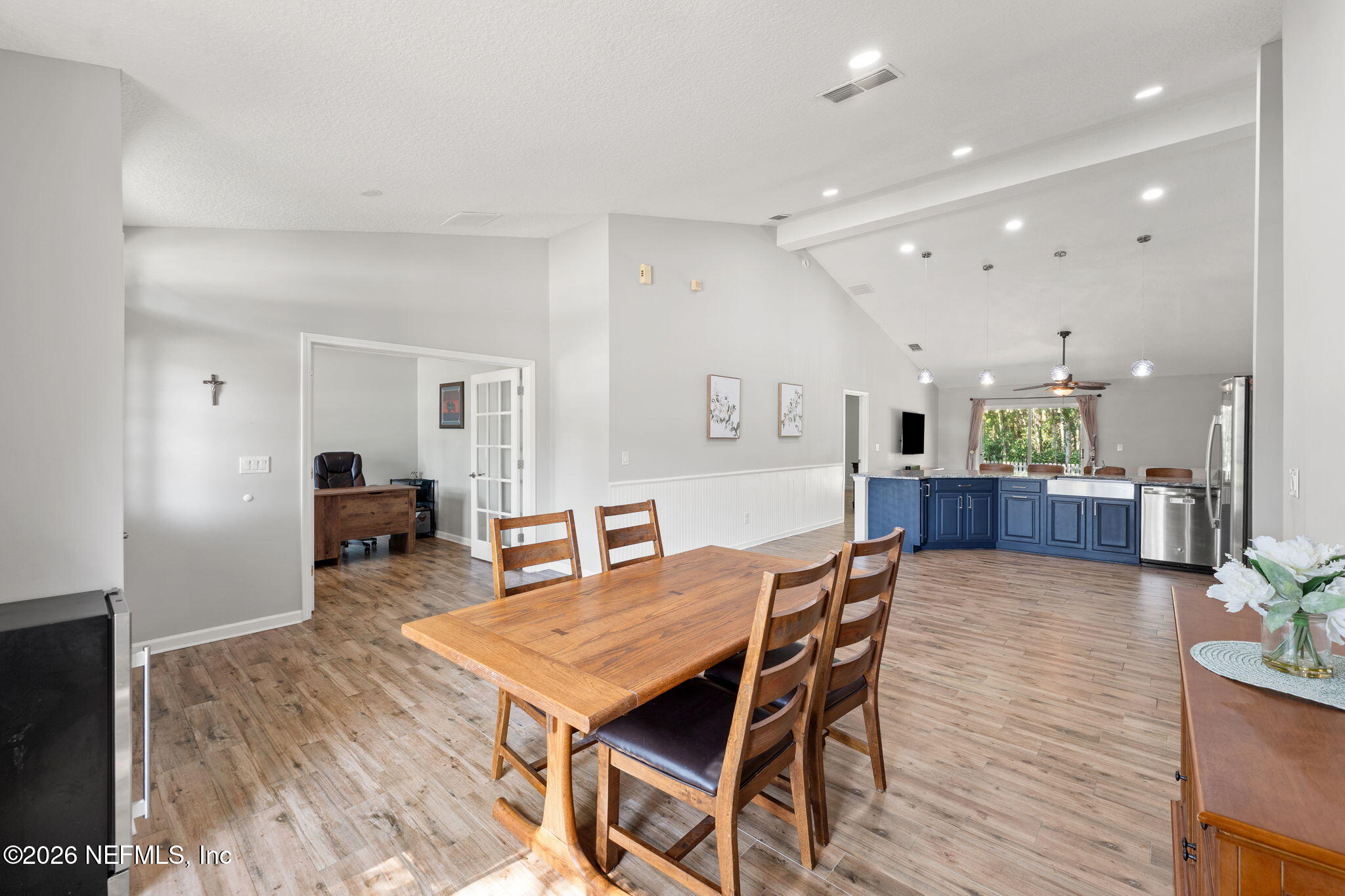 2500 CEDAR TRACE Drive W