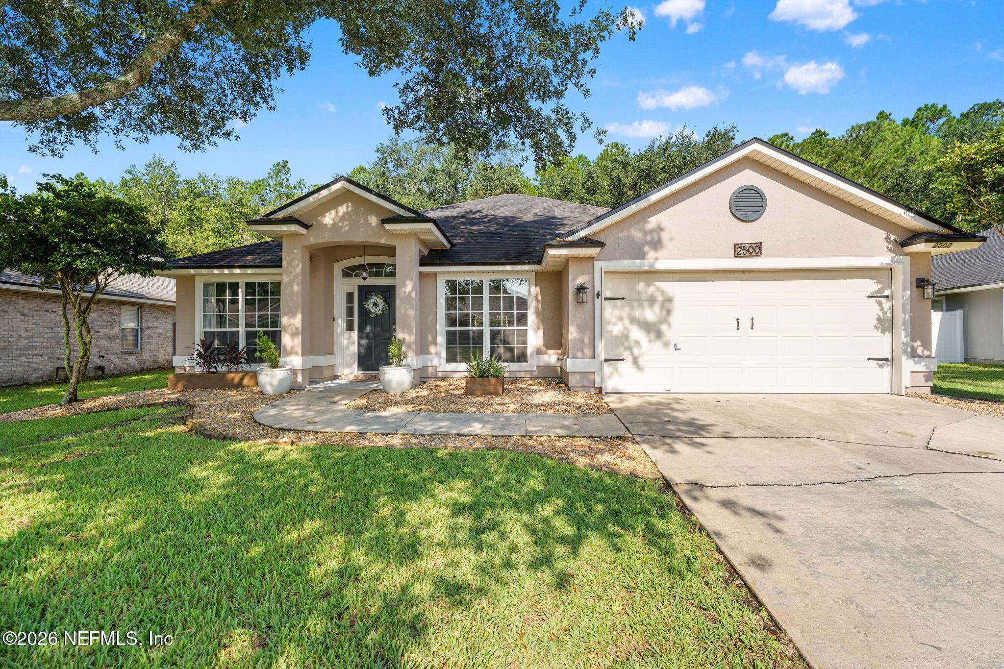 2500 CEDAR TRACE Drive W
