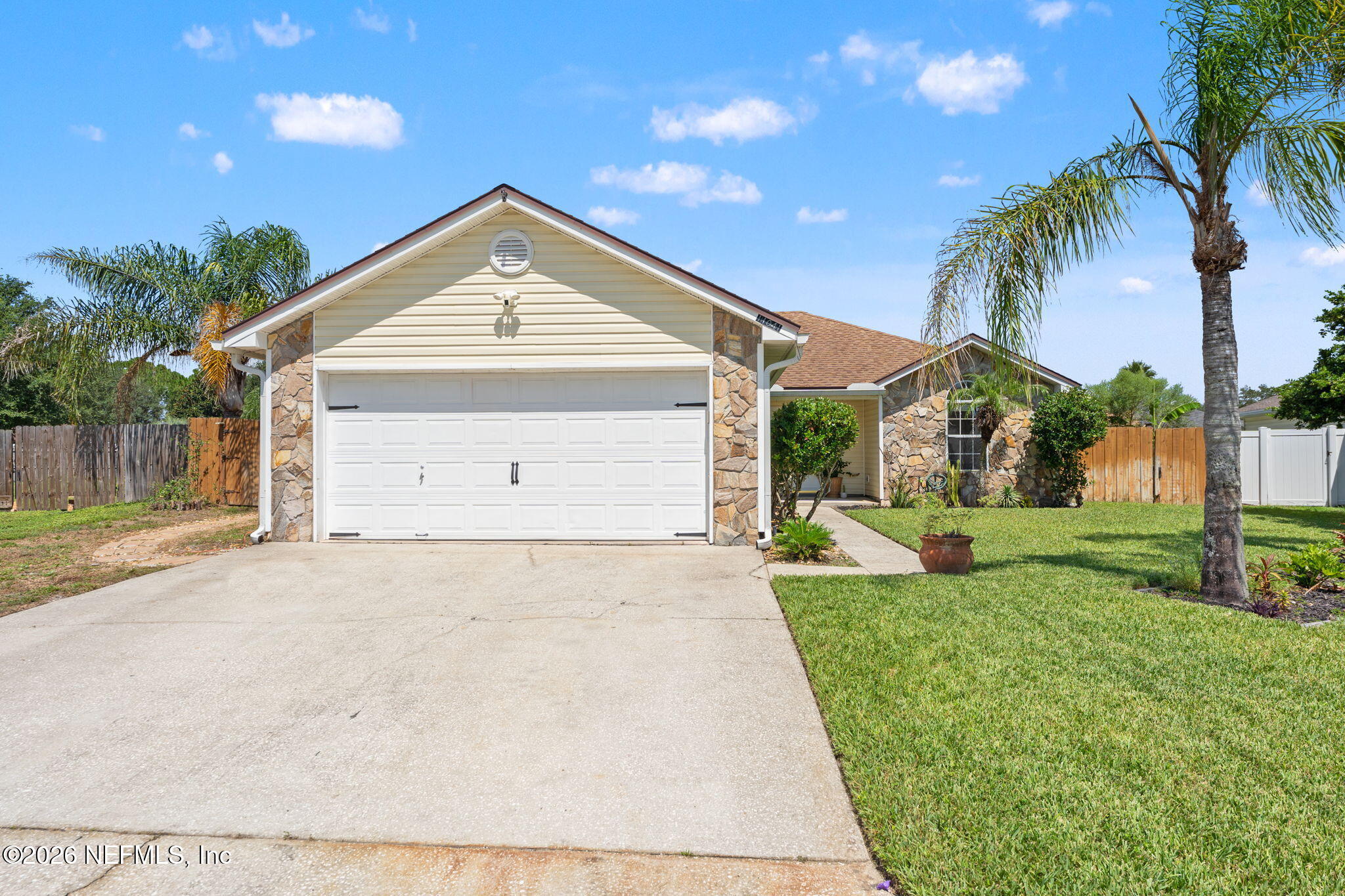 11041 STUTZ Court