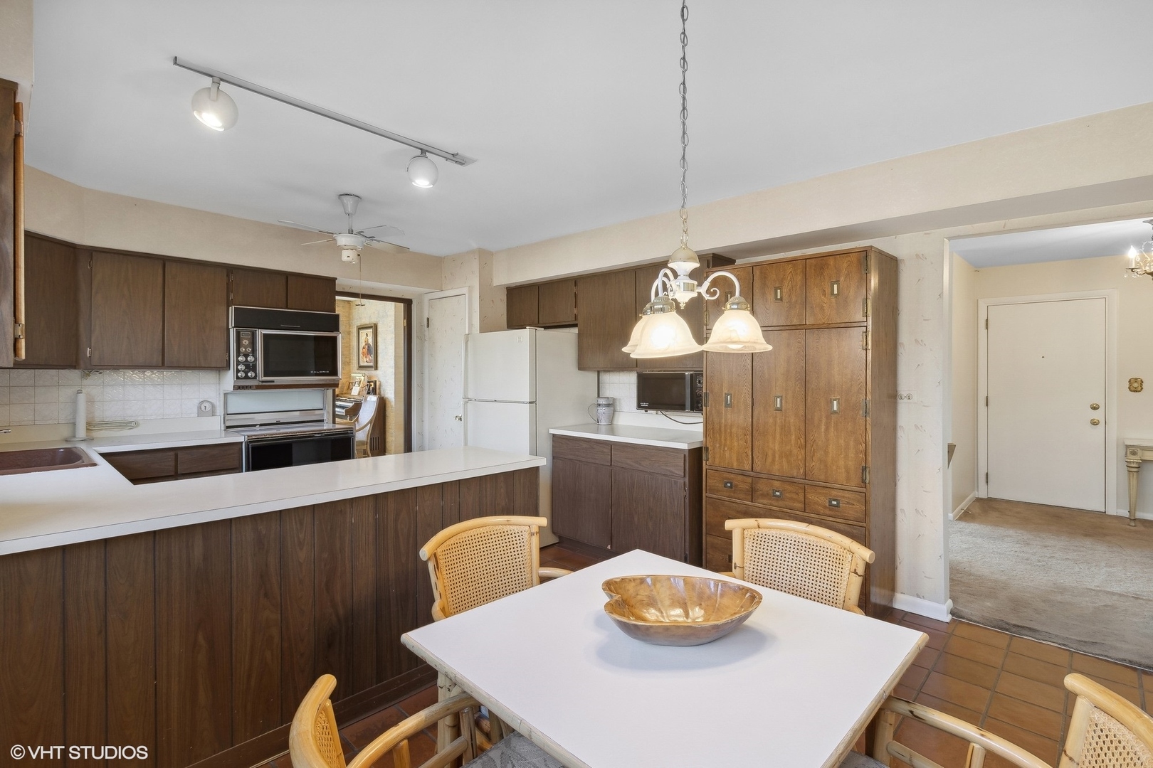 1010 N Harlem Avenue Unit: 504