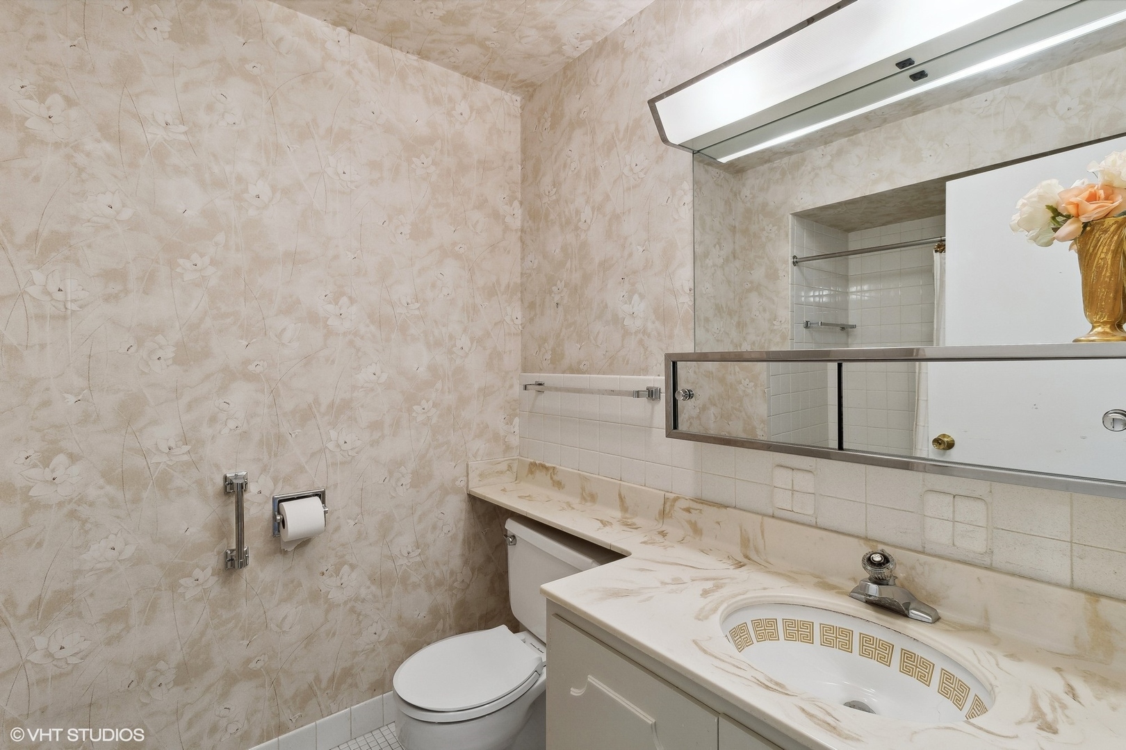1010 N Harlem Avenue Unit: 504