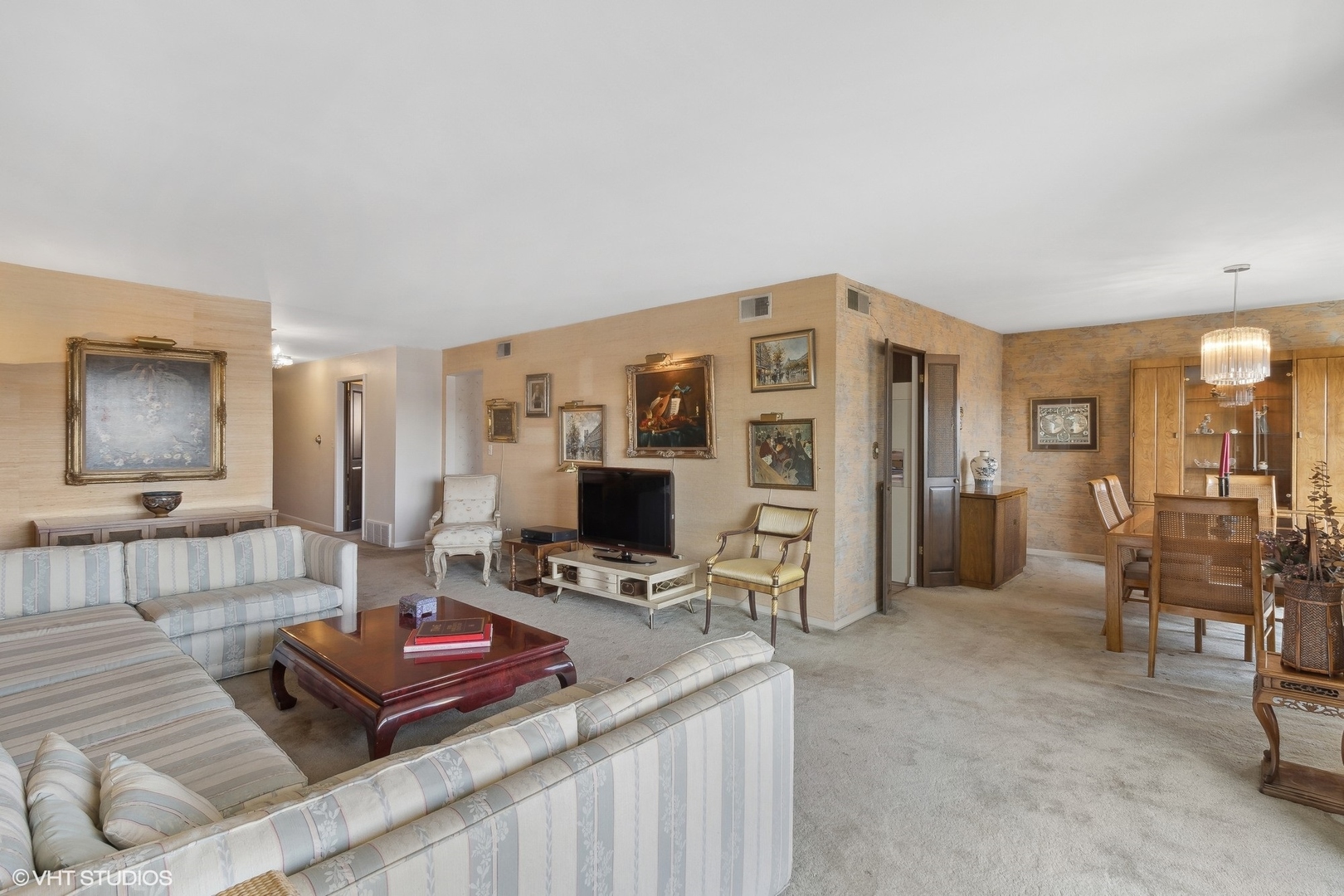 1010 N Harlem Avenue Unit: 504