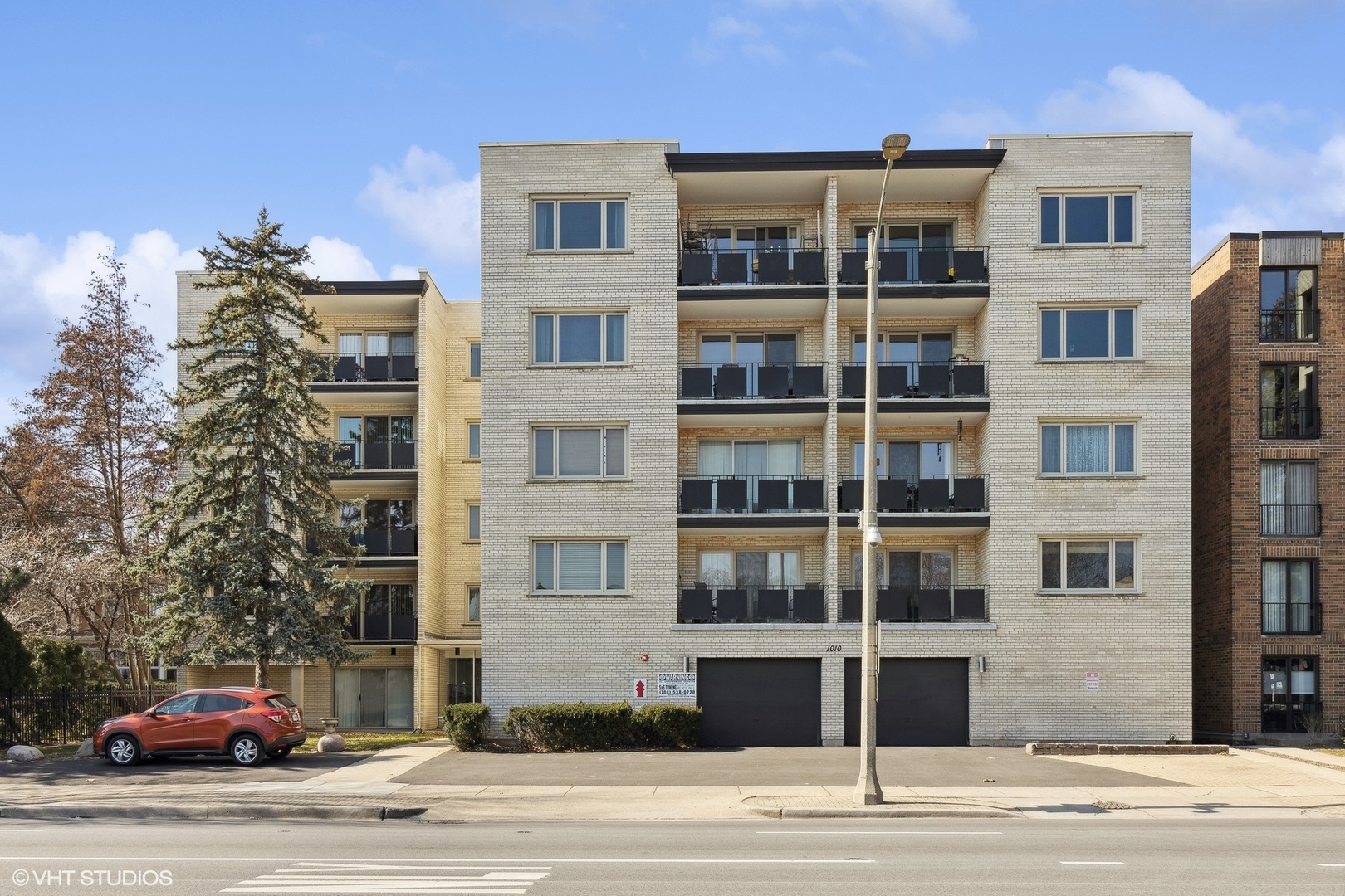 1010 N Harlem Avenue Unit: 504