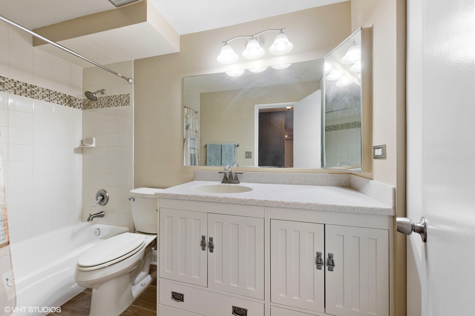 1127 S Old Wilke Road Unit: 104