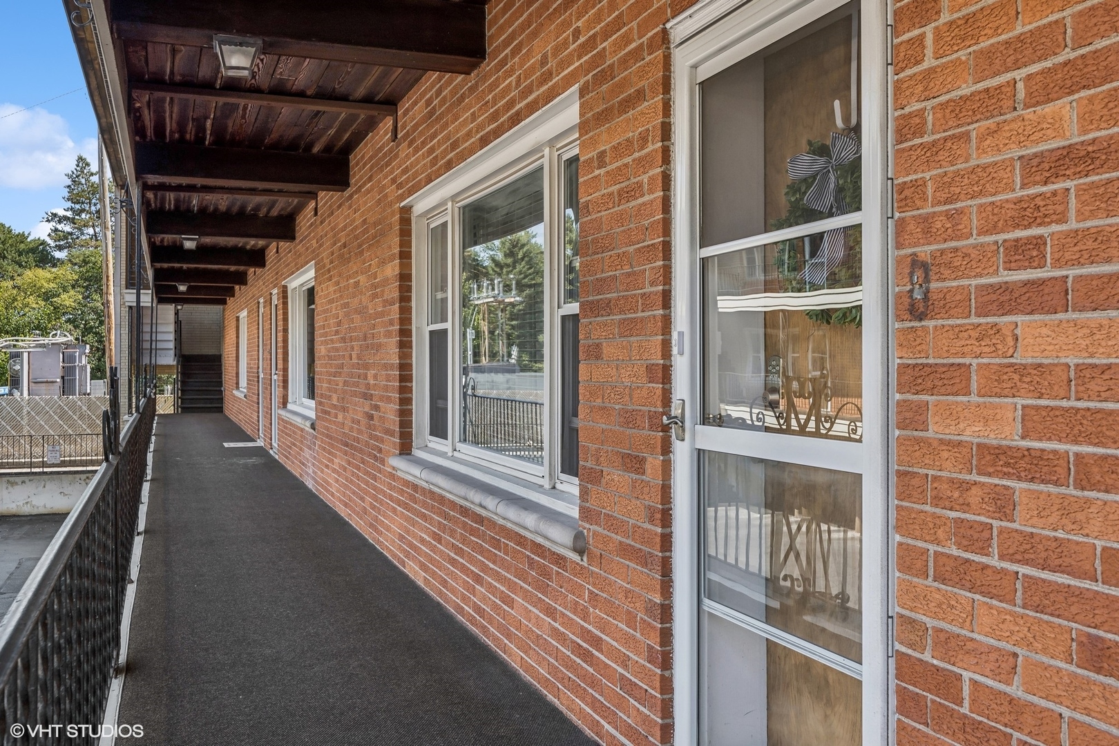 405 Lathrop Avenue Unit: 1C