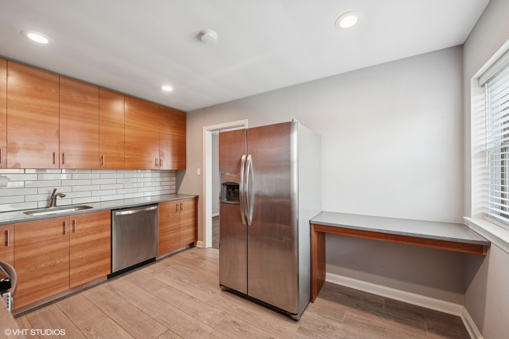 10650 Cermak Road Unit: 1W