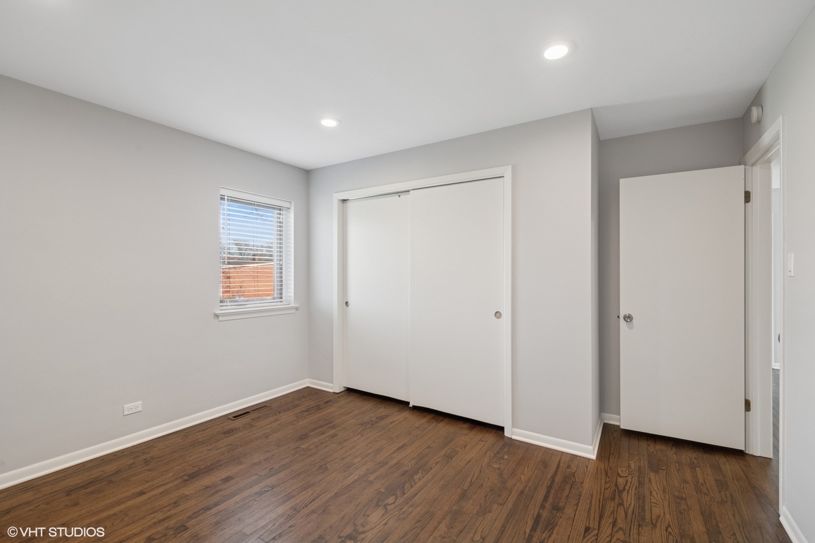 10650 Cermak Road Unit: 1W