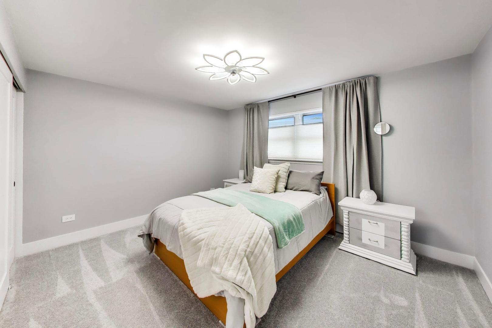 925 8th Avenue Unit: 12