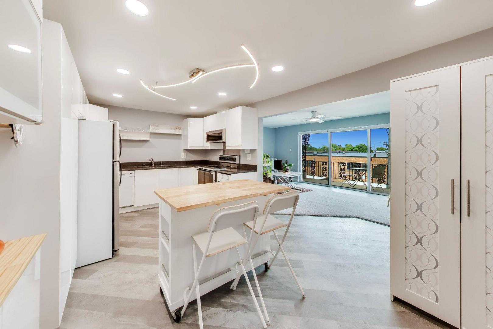 925 8th Avenue Unit: 12