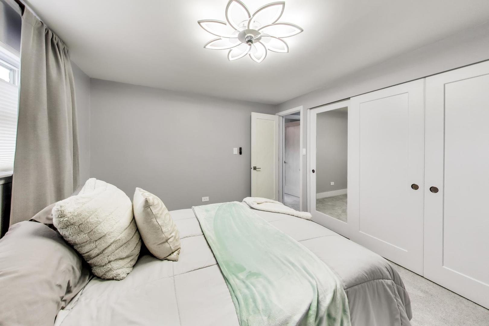 925 8th Avenue Unit: 12