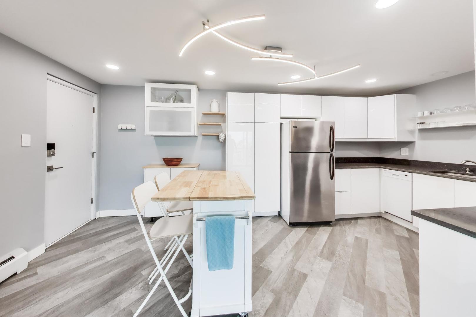 925 8th Avenue Unit: 12
