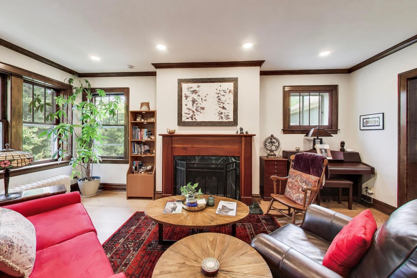 114 South Boulevard Unit: 2