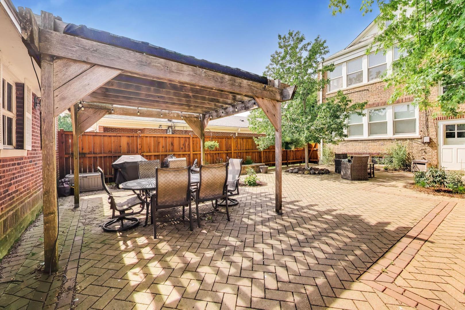 114 South Boulevard Unit: 2