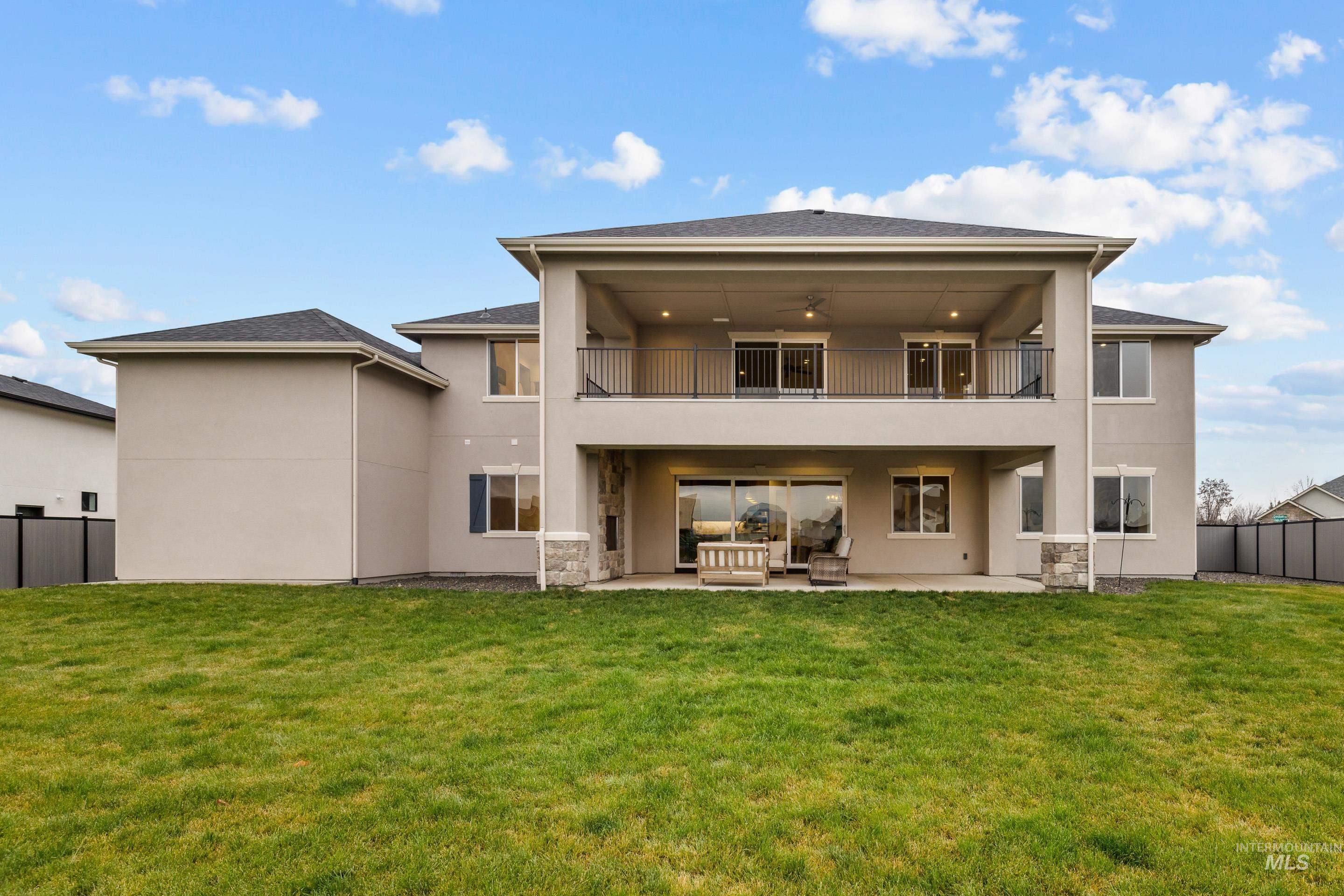 279 S Eagles Roost Way