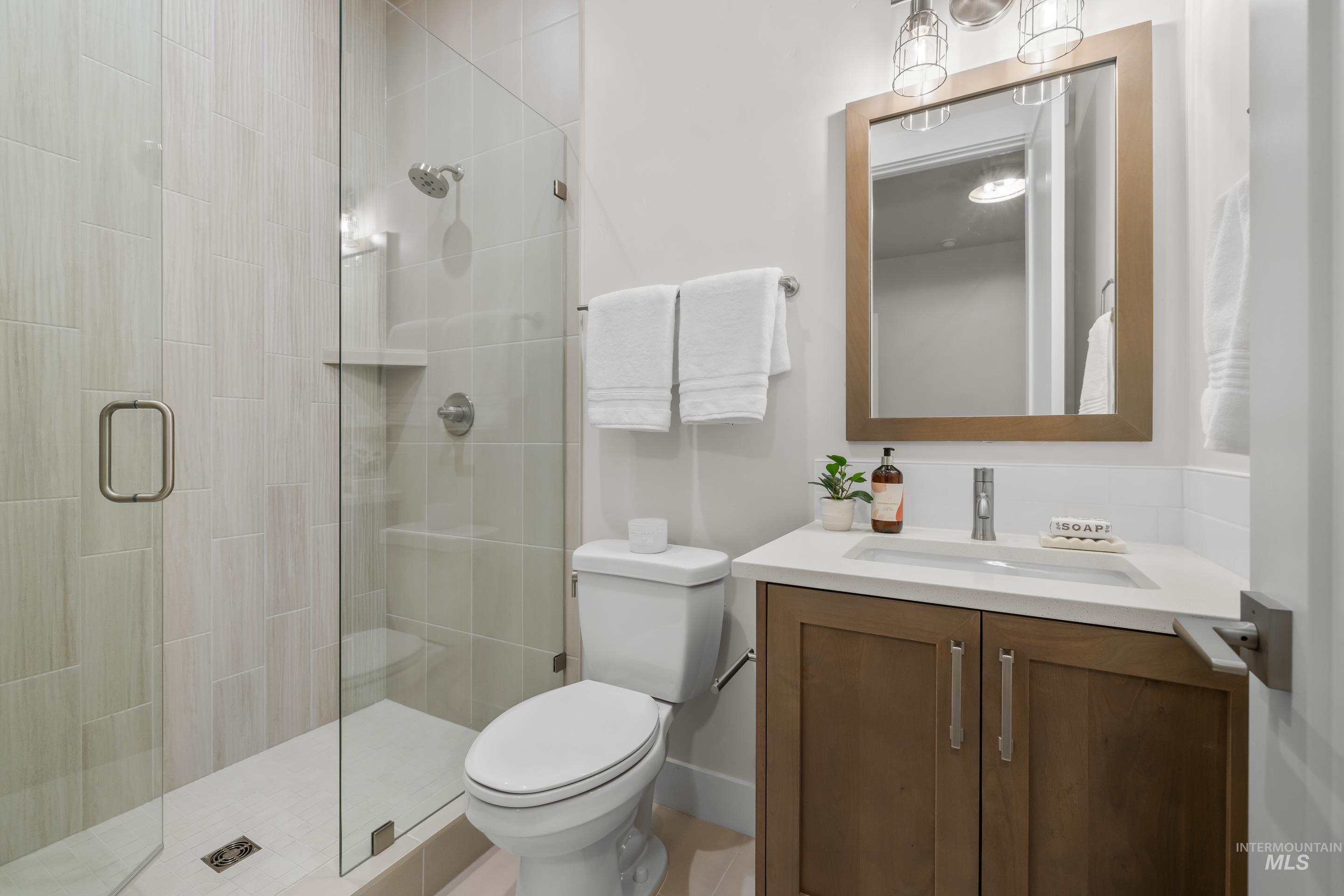 279 S Eagles Roost Way