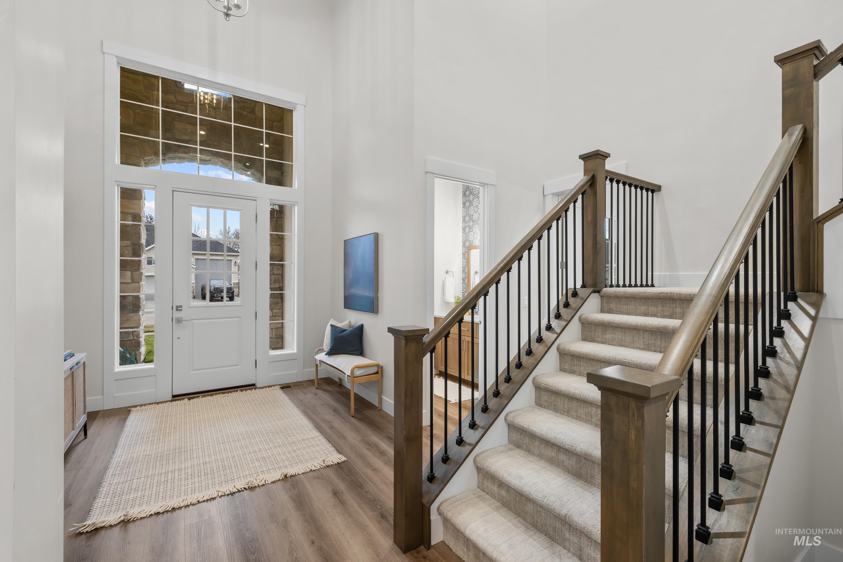 279 S Eagles Roost Way