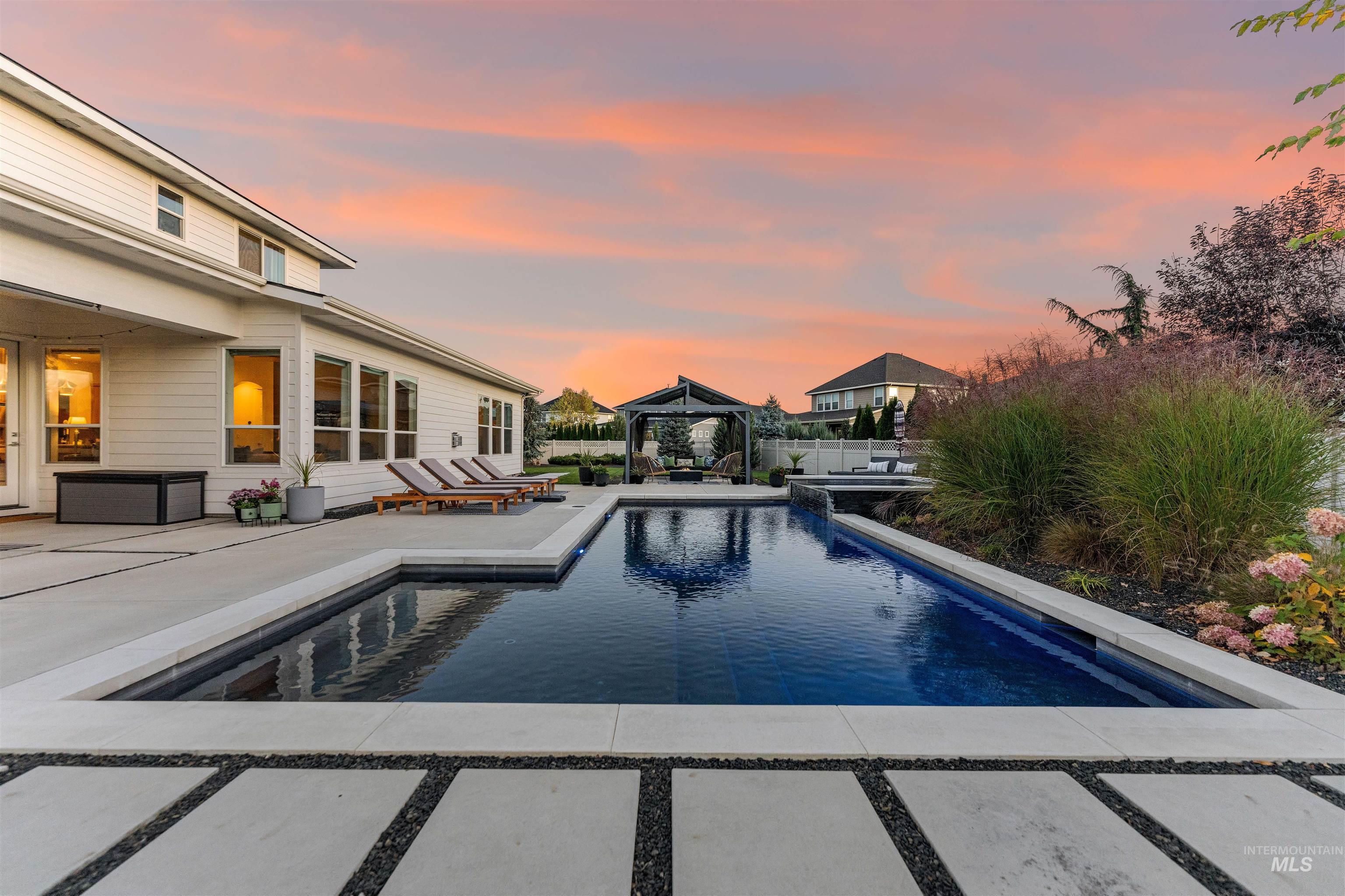 3033 W Teano Ct
